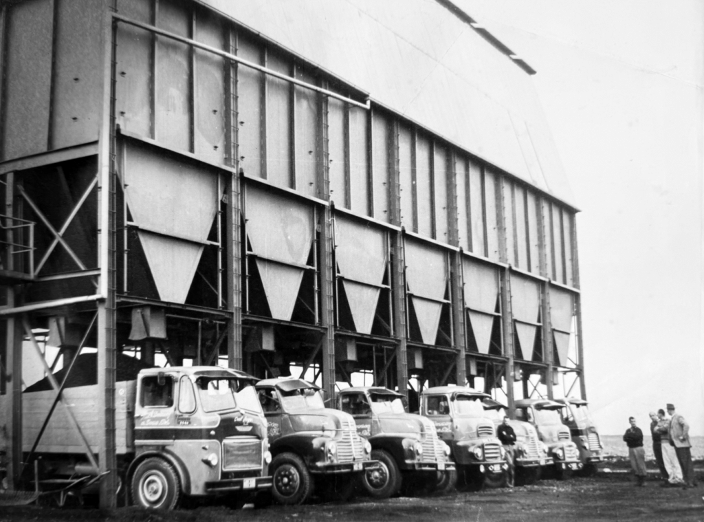 Historic Road Freight in New Zealand